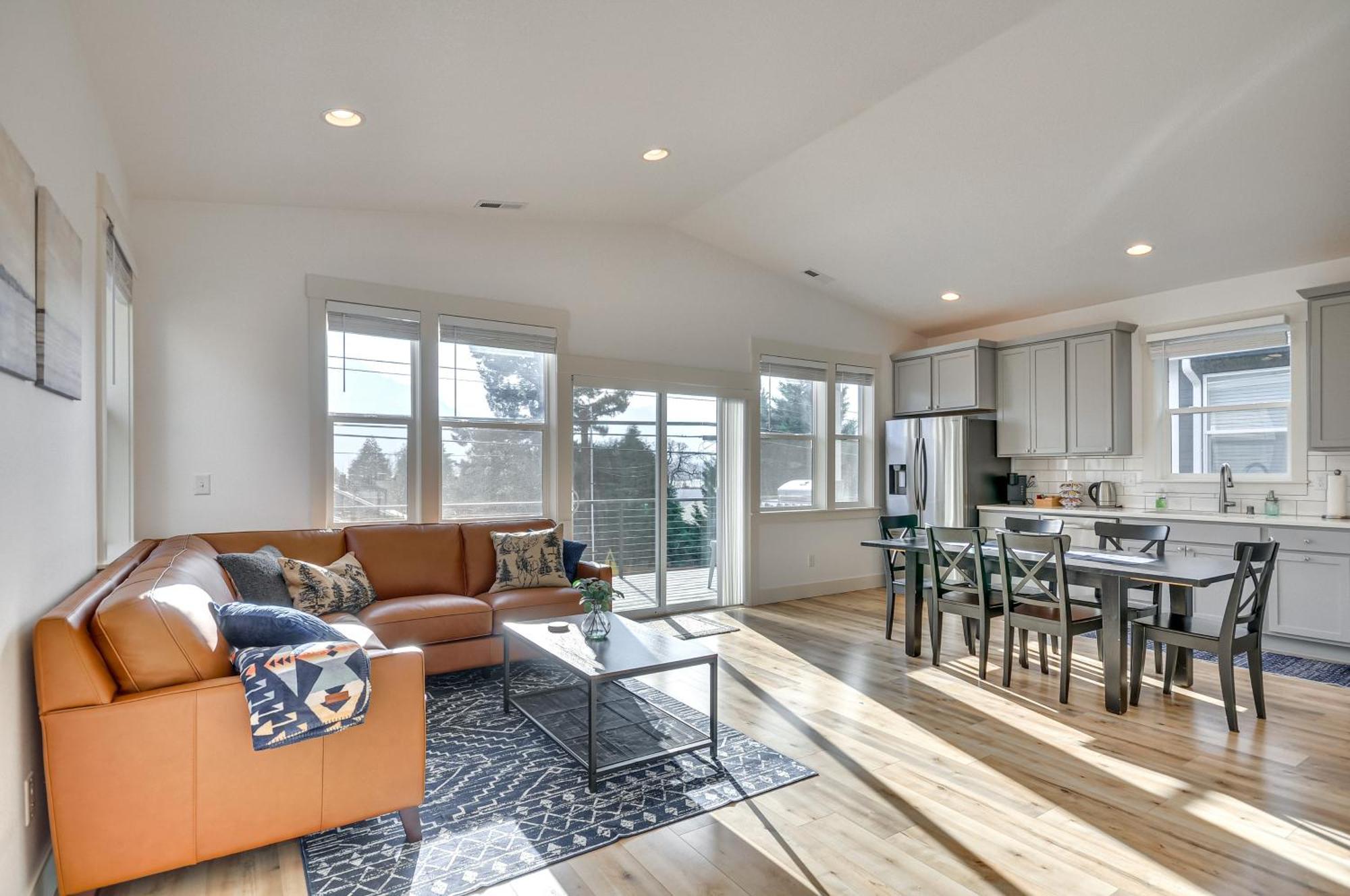 Stunning Stevenson Retreat With Mountain Views! Villa Eksteriør bilde